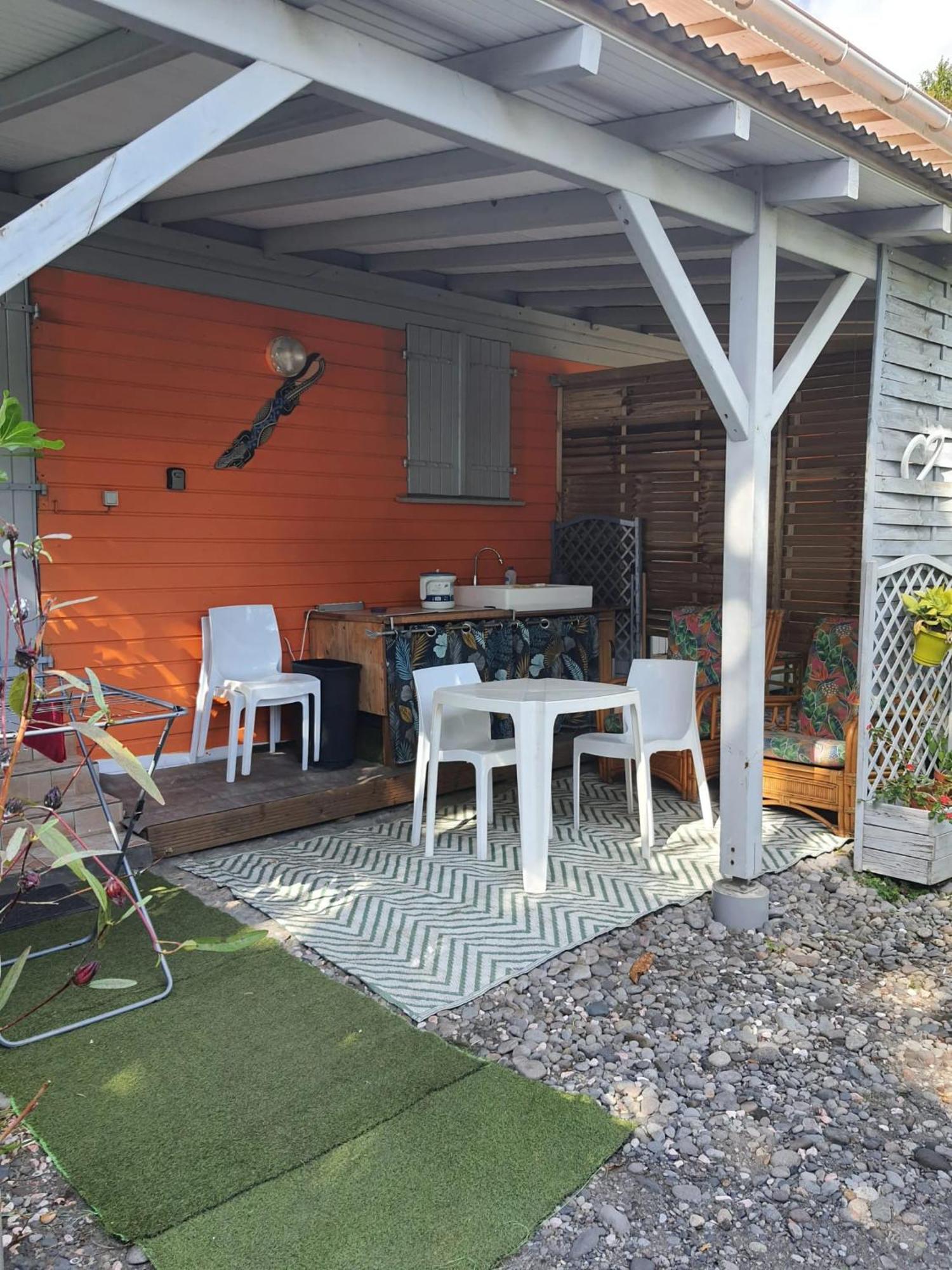 Appartement Cosy Au Carbet Avec Balcon Et Vue Sur Mer 70 M² 르 카르베 외부 사진