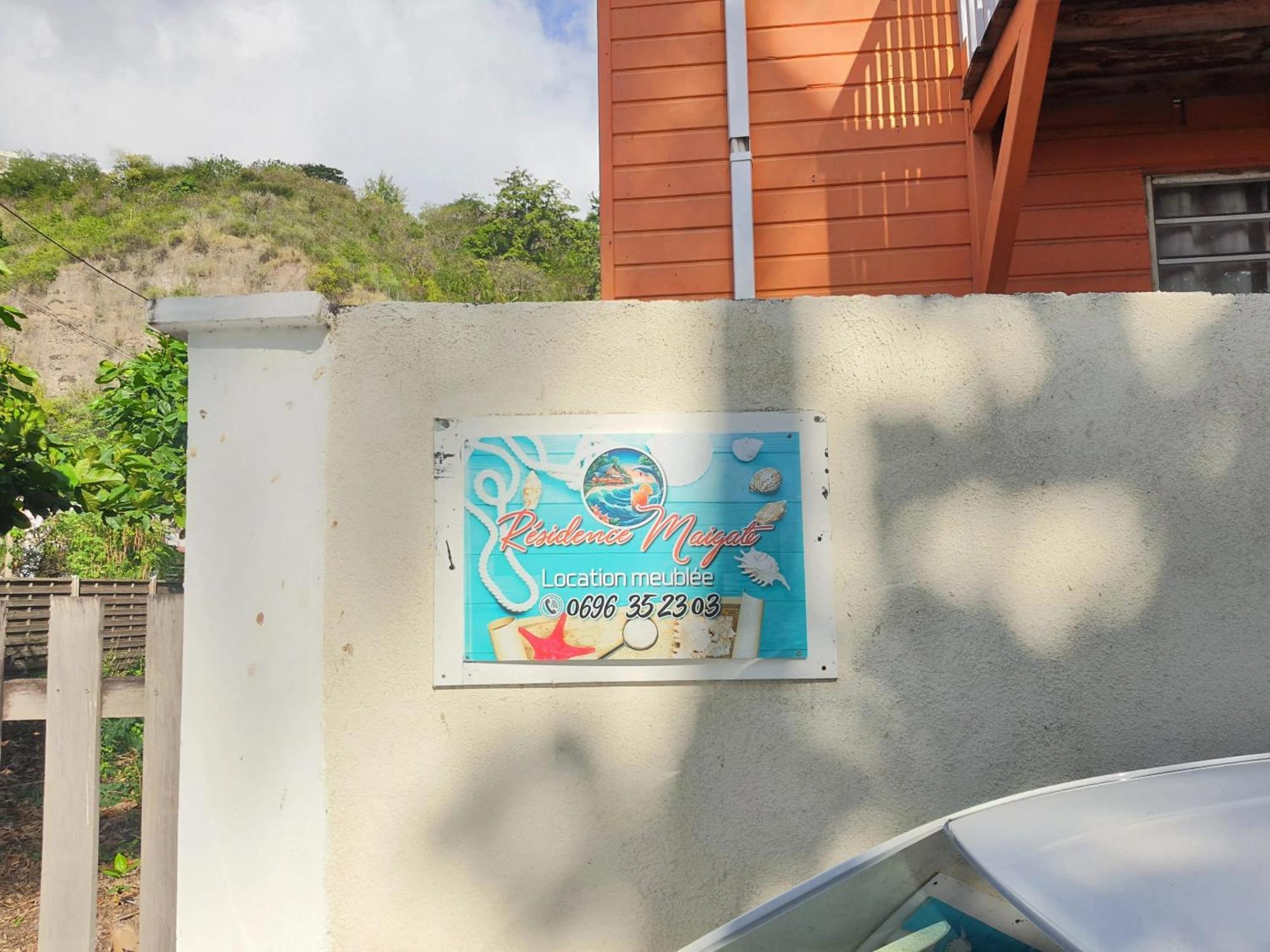 Appartement Cosy Au Carbet Avec Balcon Et Vue Sur Mer 70 M² 르 카르베 외부 사진